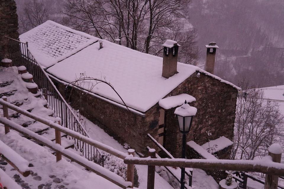 Masia Can Constans Queralbs  Exterior foto