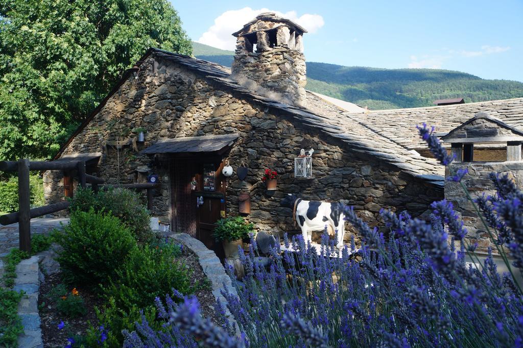 Masia Can Constans Queralbs  Exterior foto